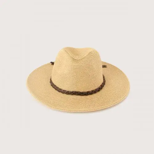Colección de sombreros fedora playeros para mujer en Moma. Estos accesorios añaden un toque de estilo a tu look veraniego