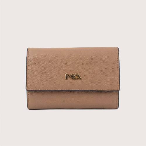 Billetera mediana para mujer, práctico y elegante diseño de tamaño compacto y a su vez los compartimientos necesarios. Billetera mediana para mujer, práctico y elegante diseño de tamaño compacto y a su vez los compartimientos necesarios.